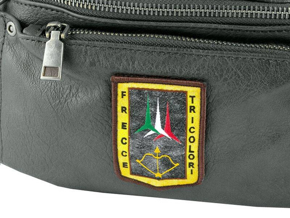 Nerka z eko skóry Aeronautica Militare AM-472 grafitowa